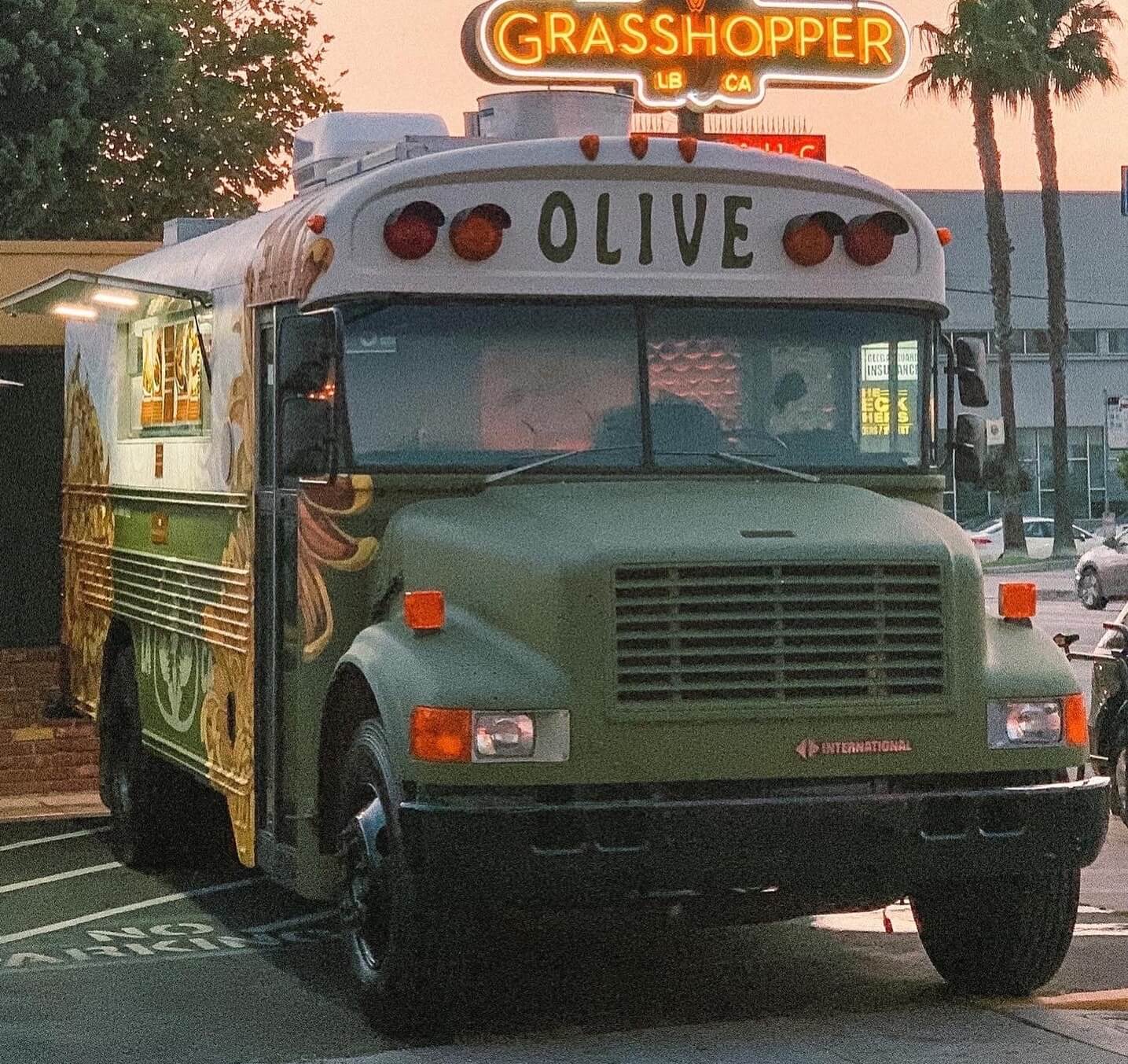 The MANEATINGPLANT food truck.