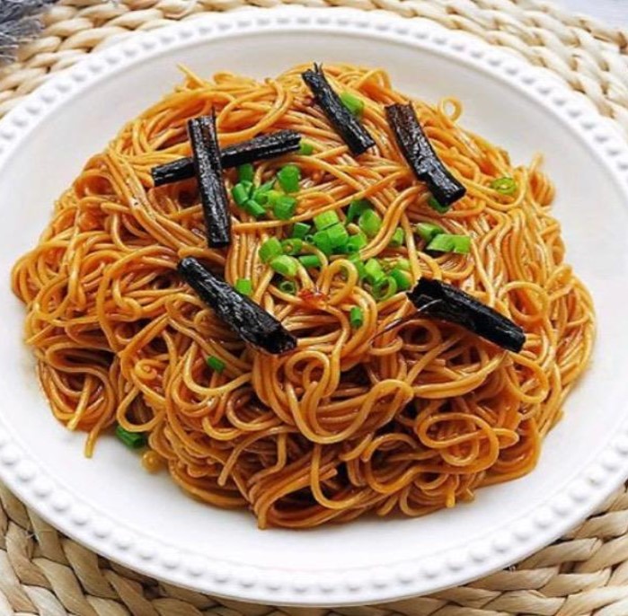 Scallion Noodles